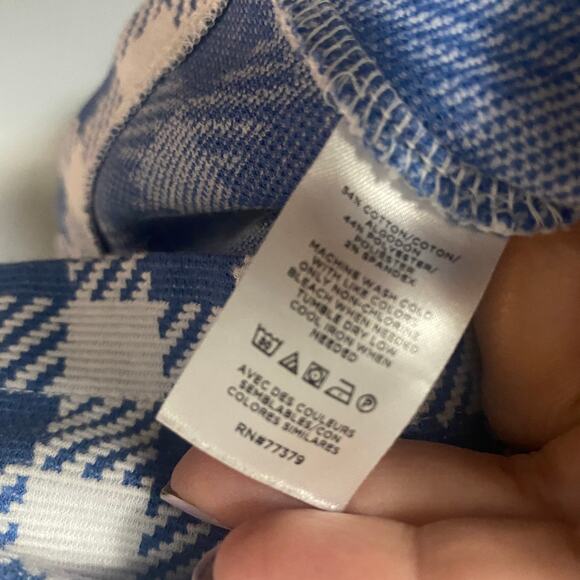 Ann Taylor Plaid Ruffle Neck Button Shell Top White Blue Checkered Sz M - Picture 7 of 10